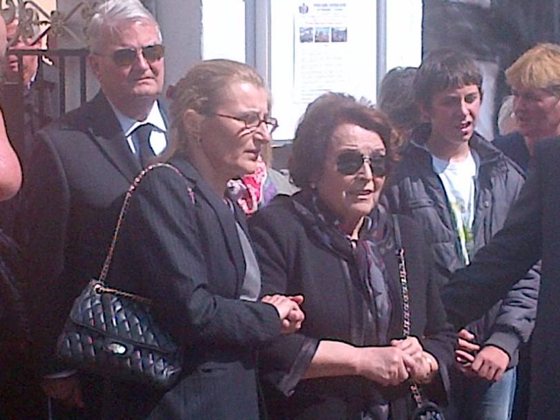 La moglie di Vujadin, Jelena Boskov, insieme alla figlia Aleksandra 